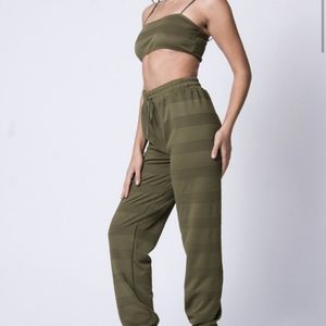 2 piece set